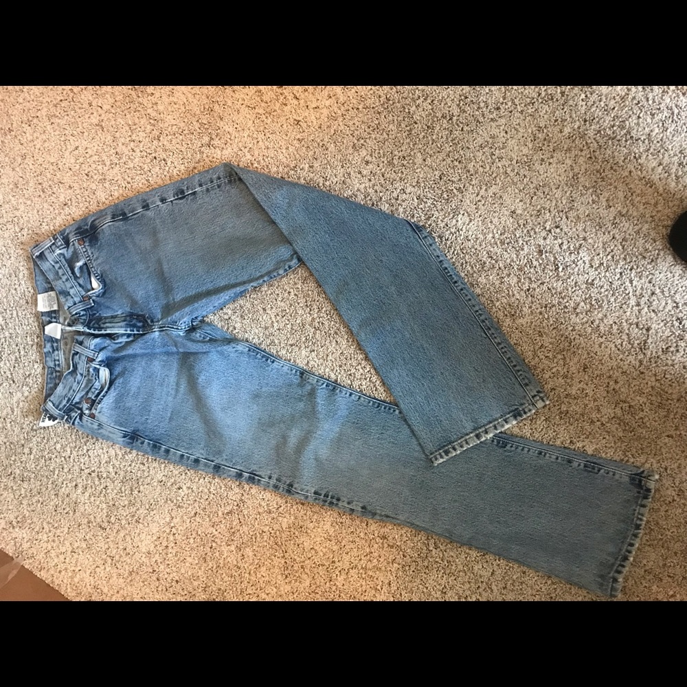 Lucky brand distressed jeans size 6